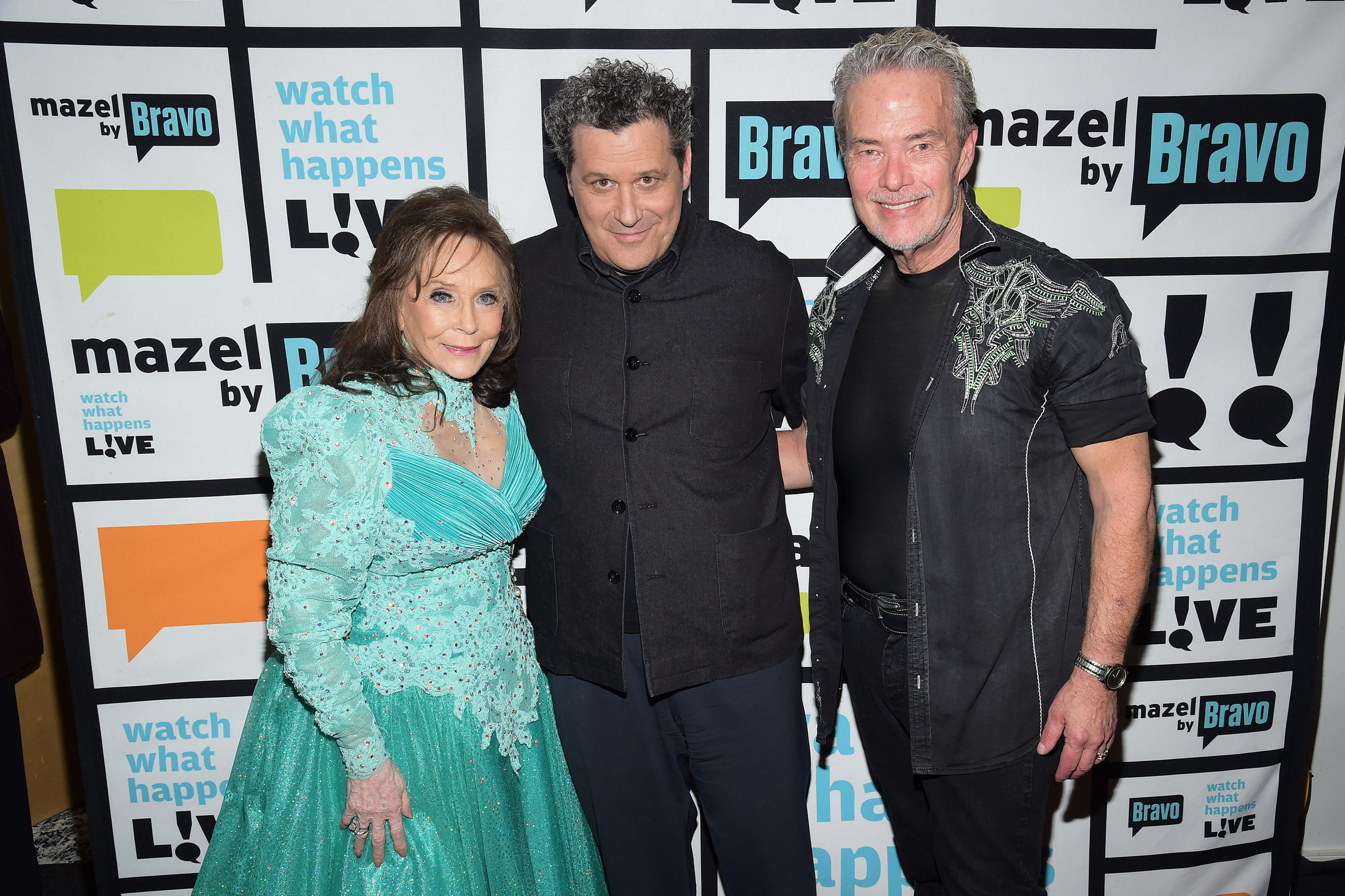 Loretta Lynn, Isaac Mizrahi, and Tim Cobb at season 13 of Watch What Happens Live on March 9, 2016. | Source: Getty Images