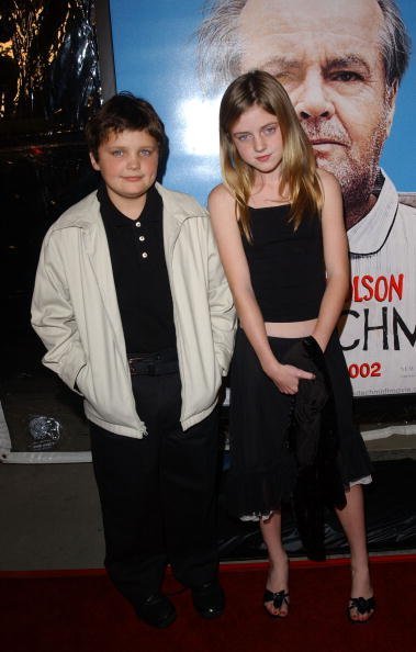 Jack Nicholson's children Raymond and Lorraine Nicholson attend the premiere of "About Schmidt" at the Academy of Motion Pictures Arts and Sciences on December 12, 2002, in Beverly Hills, California. | Source: Getty Images.