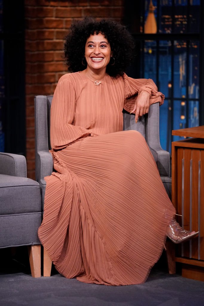 "Black-ish" star Tracee Ellis Ross during her 2019 TV guesting on the "Late Night Show with Seth Meyers" in NBC. | Photo: Getty Images