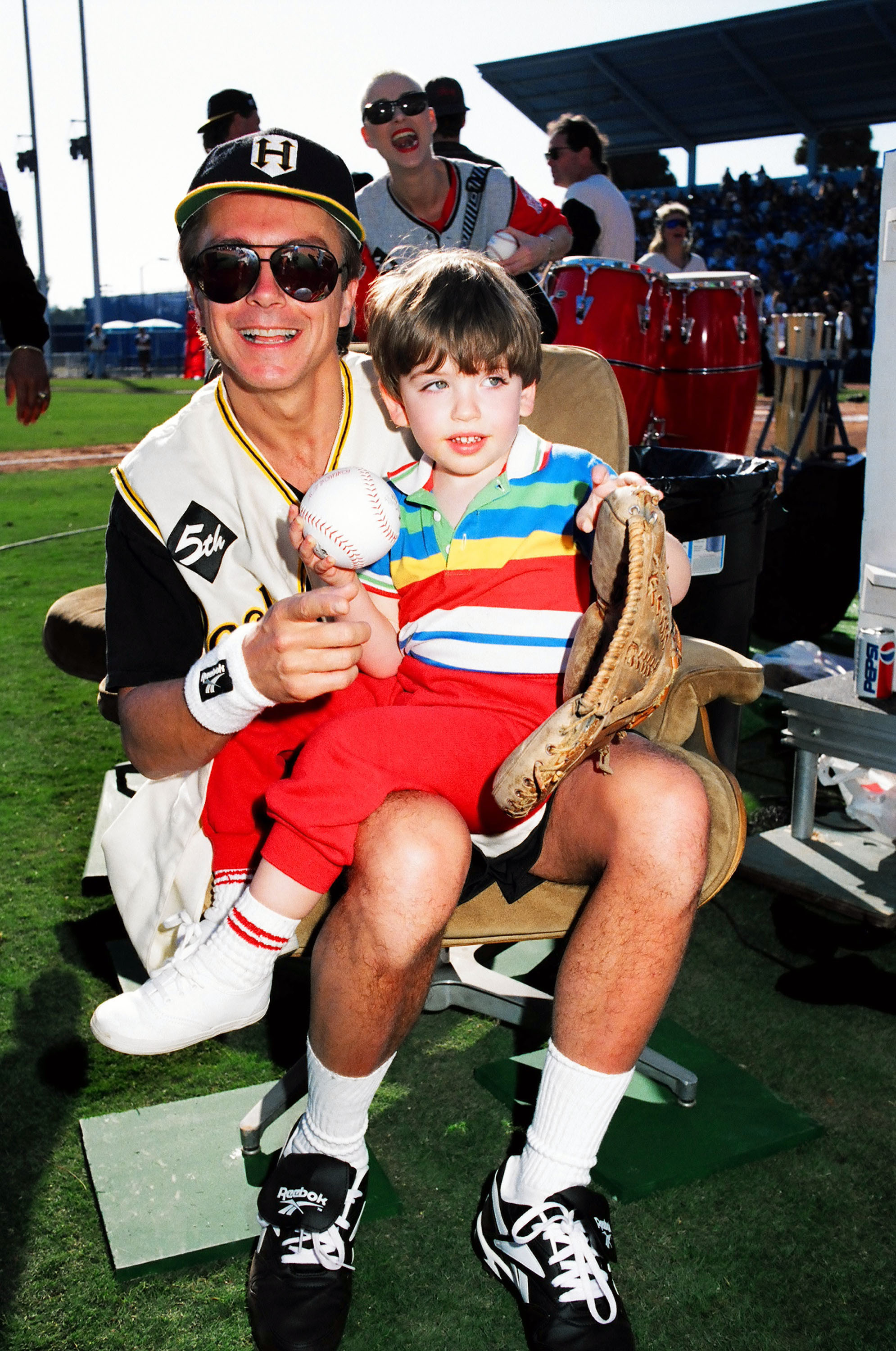 David and Beau Cassidy during MTV's 3rd Annual Rock 'n Jock Softball on January 23, 1992, in Long Beach, California. | Source: Getty Images