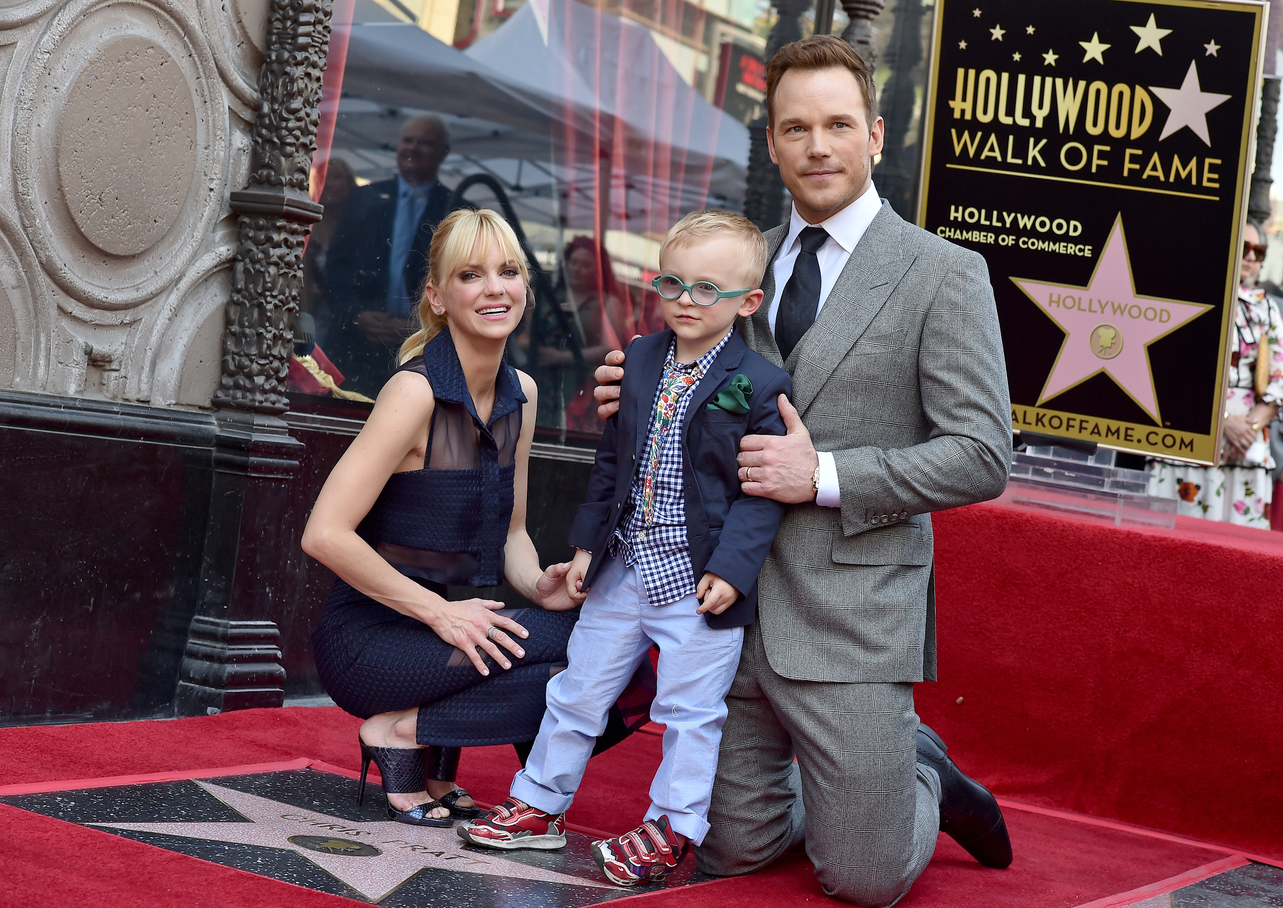 Anna Faris and Chris Pratt with their son, Jack Pratt, at Chris's star on the Hollywood Walk of Fame ceremony on April 21, 2017, in Hollywood, California. | Source: Getty Images
