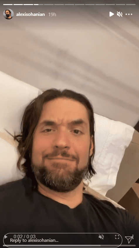 Alexis Ohanian seen lying on his back while getting ready for bed with his daughter, Olympia | Photo: Instagram/alexisohanian