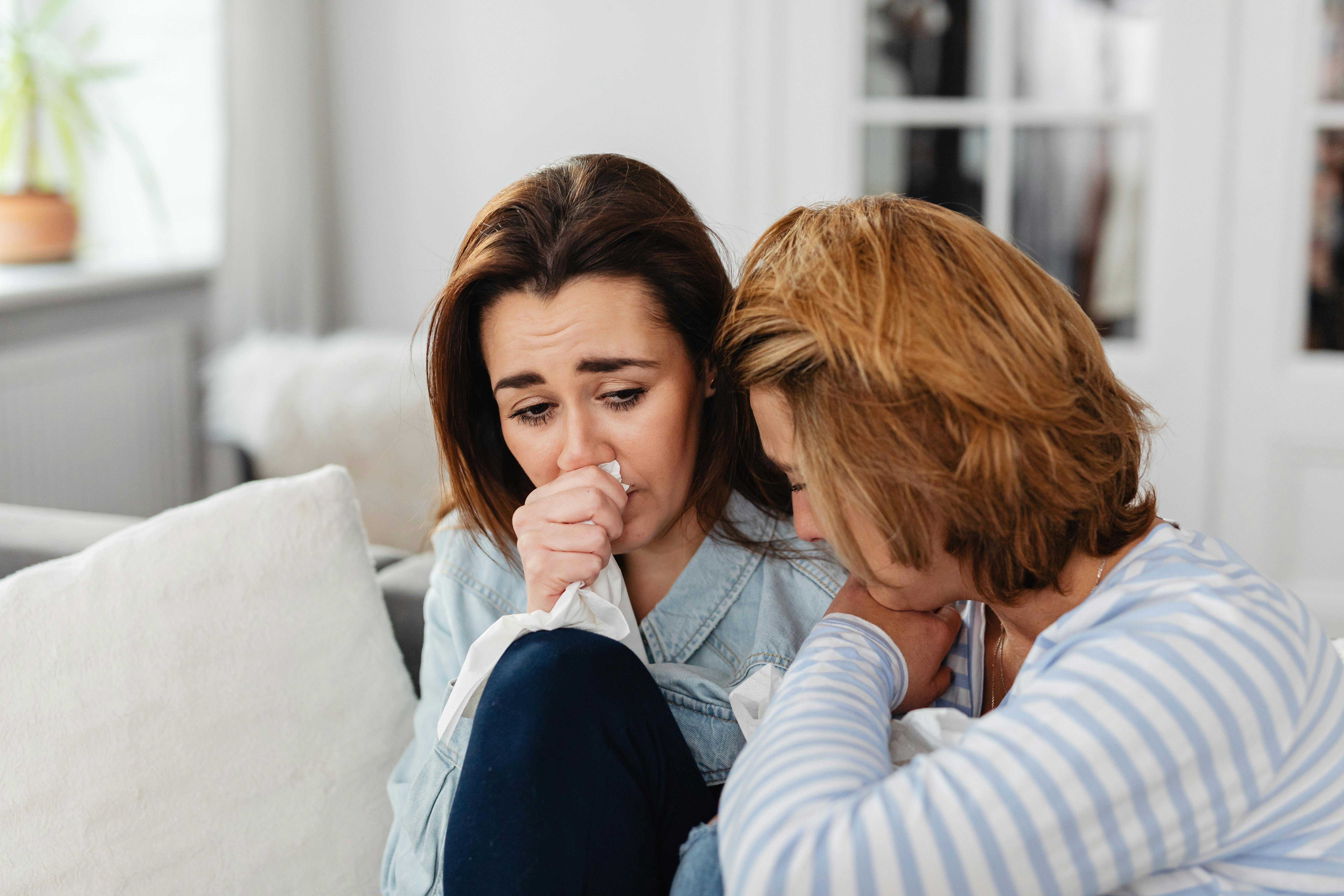 Crying women | Source: Pexels