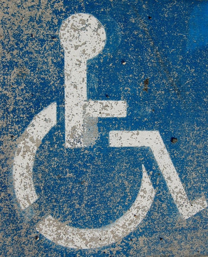 Handicapped parking spot | Source: Unsplash