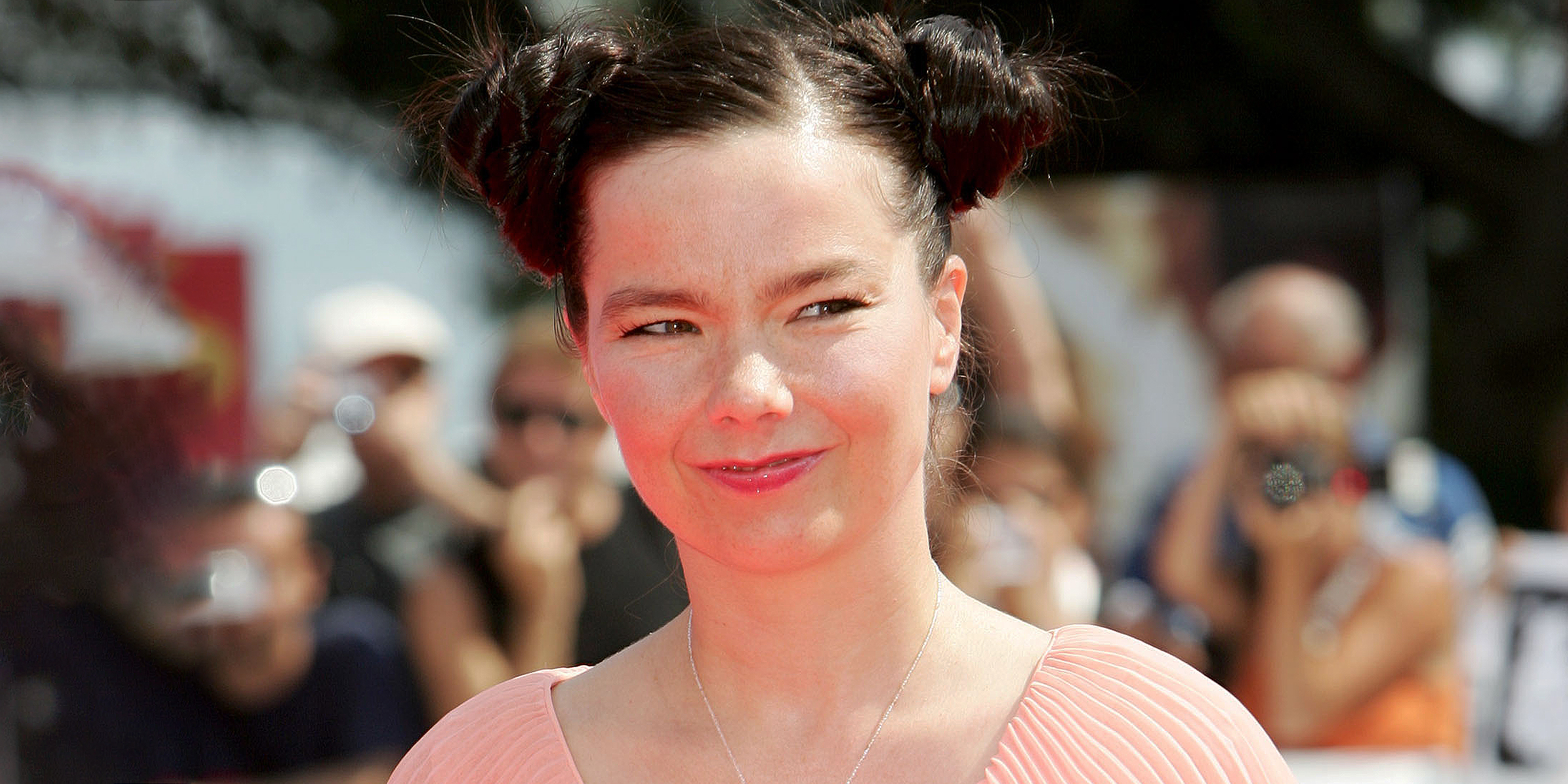 Björk | Source: Getty Images