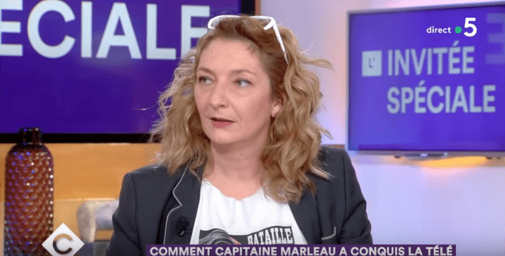 Corinne Masiero a interpellé Emmanuel Macron dans C à vous en avril 2018. | Youtube/ C à vous Corinne Masiero a interpellé Emmanuel Macron dans C à vous en avril 2018. | Youtube/ C à vous