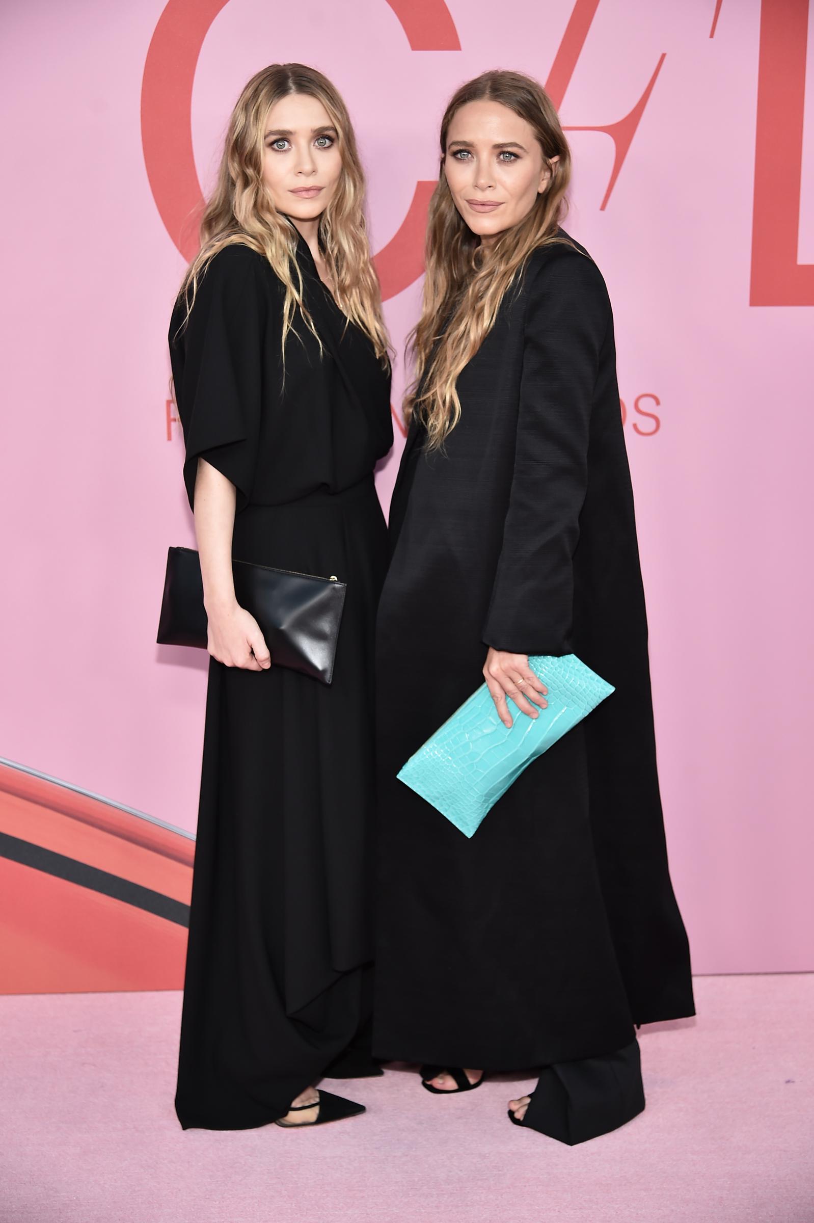 Ashley and Mary-Kate Olsen at the CFDA Fashion Awards in New York on June 3, 2019 | Source: Getty Images