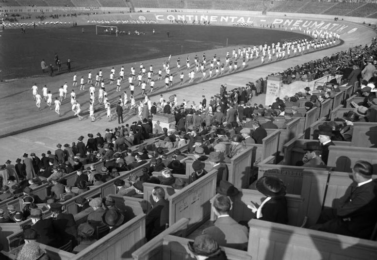 Berlin Olympic Stadium | Source: Wikimedia Commons