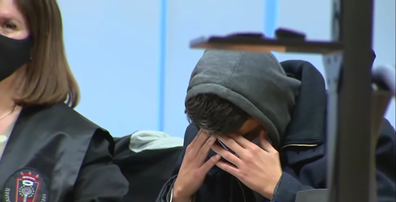 Alberto Sánchez Gómez escucha su sentencia. | Foto: YouTube/El Mundo