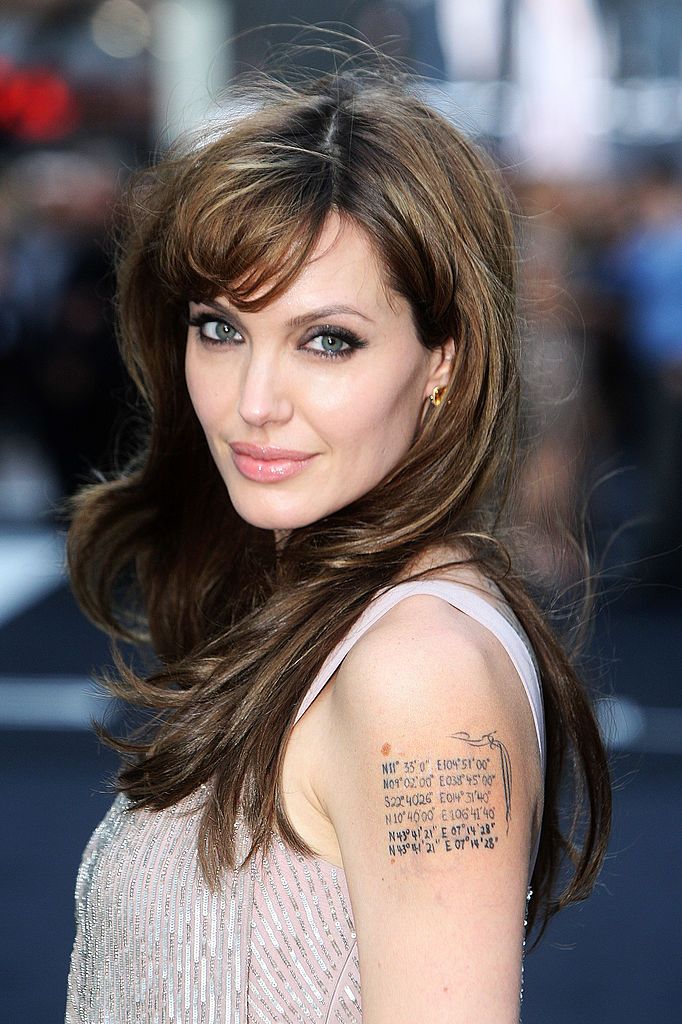 Angelina Jolie bei der UK-Premiere von "Salt", London, 2010 | Quelle: Getty Images