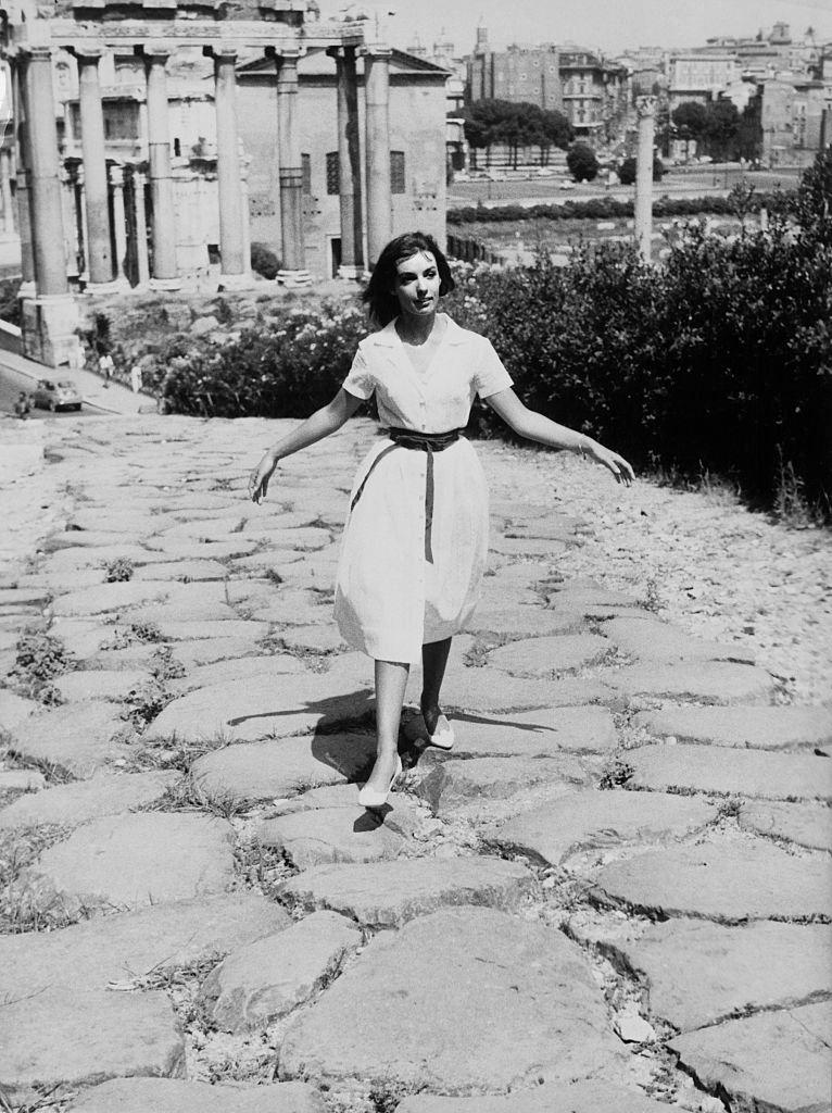 Marie Laforêt à Rome en 1961. l Source : Getty Images Marie Laforêt à Rome en 1961. l Source : Getty Images
