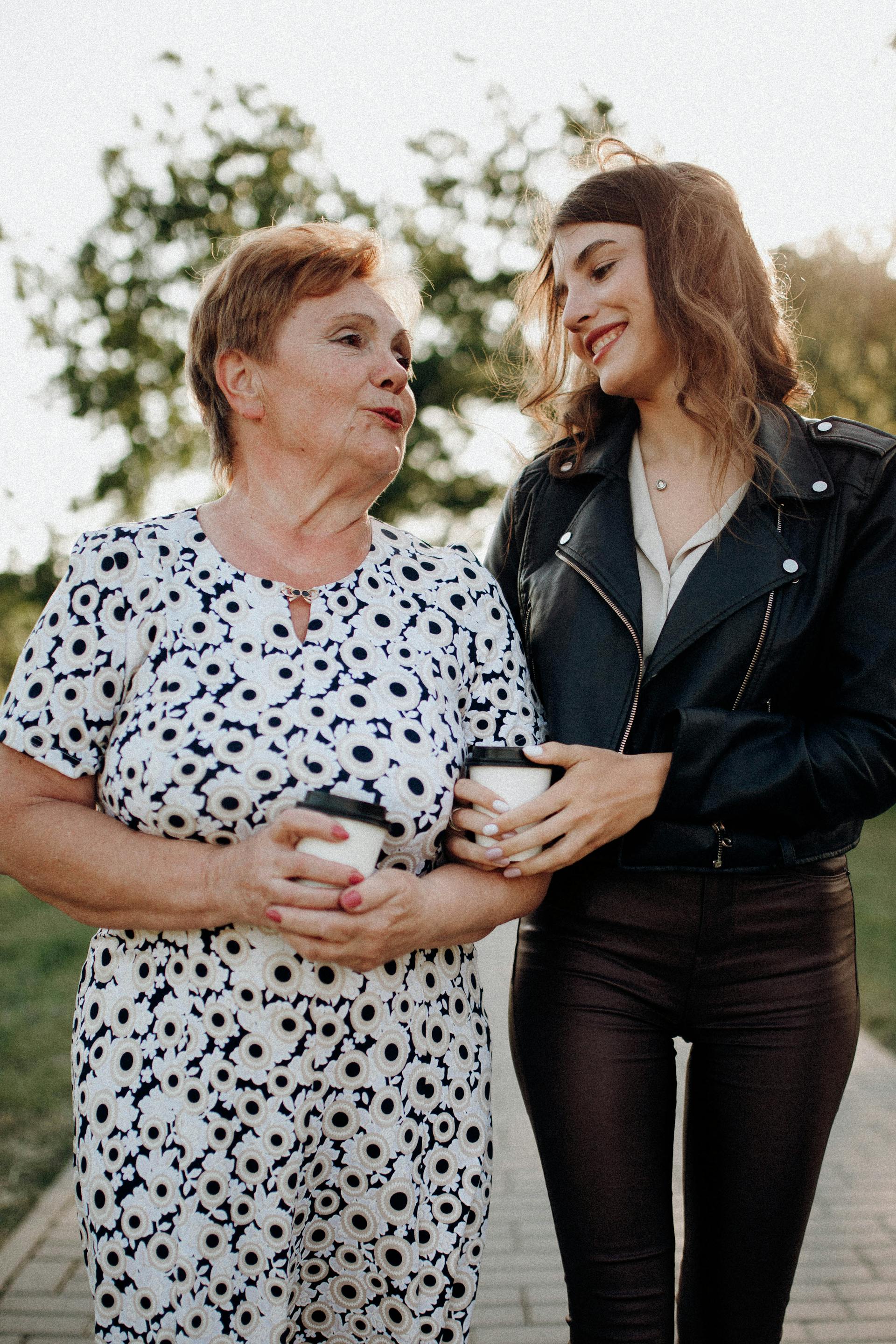 A woman talking to her daughter outside | Source: Pexels