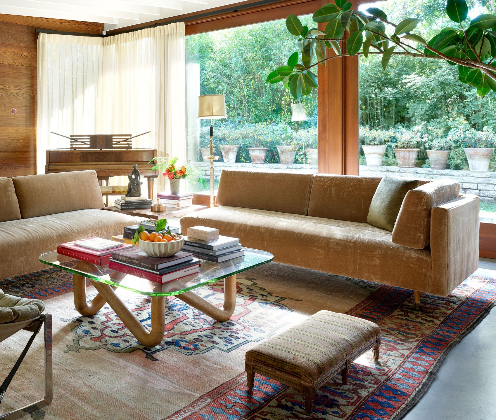 Inside Dakota Johnson's home | Source: YouTube/ Architectural Digest