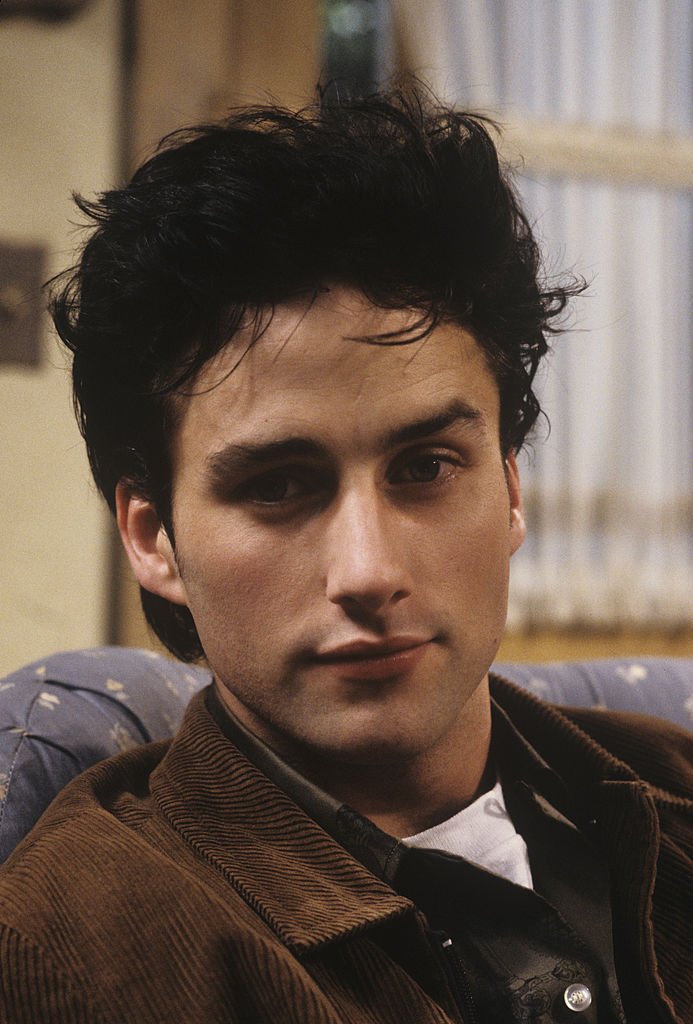 Glenn Quinn as Mark in the TV series "Roseanne". | Source: Getty Images