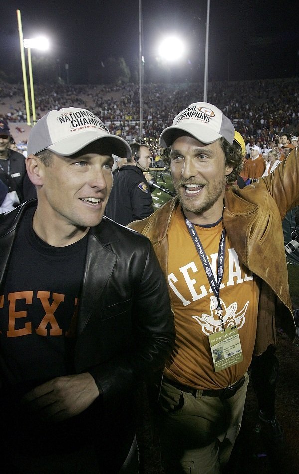 McConaughey and Lance Armstrong on January 4, 2006 in Pasadena, California | Source: Getty Images
