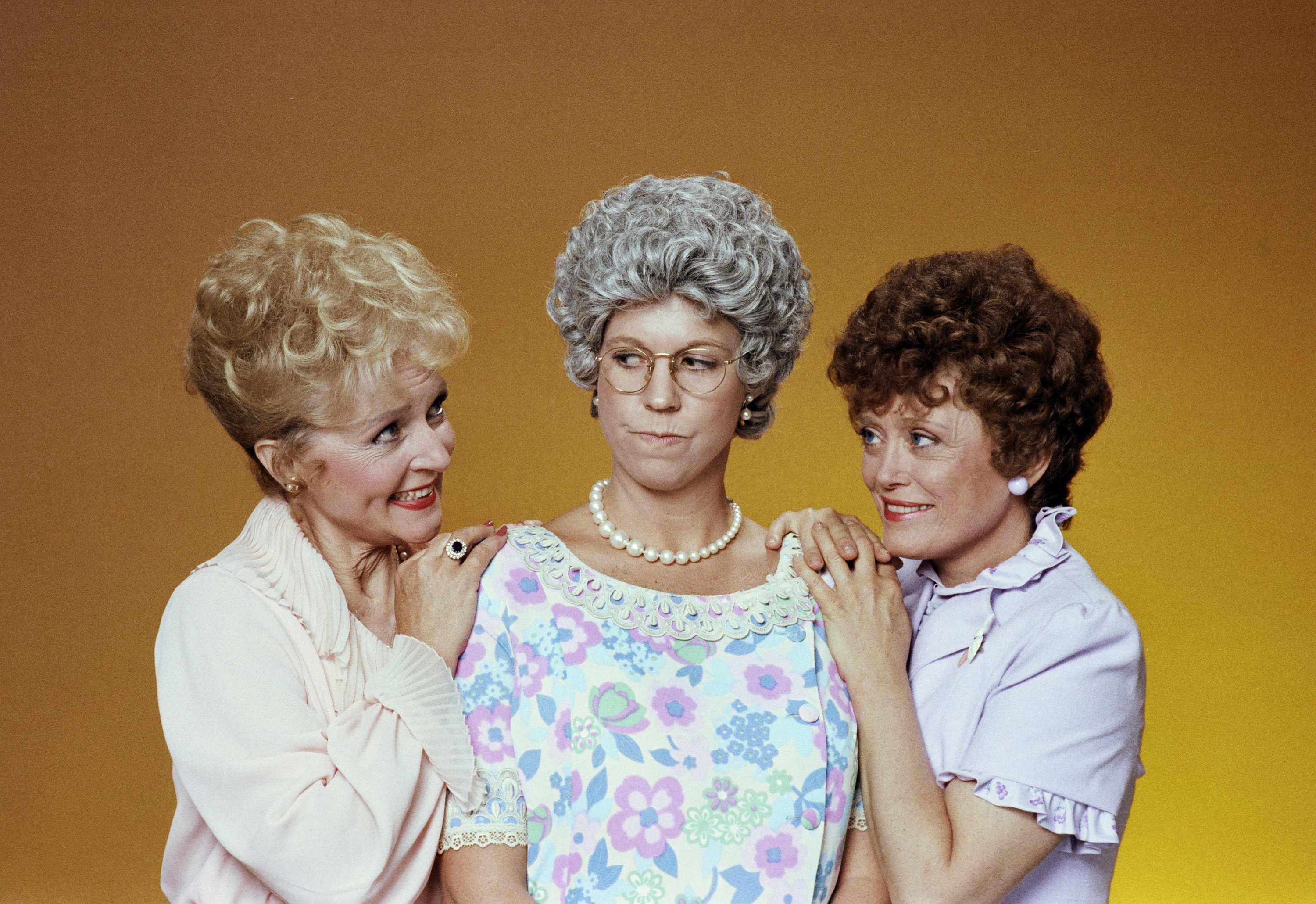 (L-R) Actress Betty White as Ellen Harper Jackson, Vicki Lawrence as Thelma 'Mama' Crowley Harper and Rue McClanahan as Aunt Fran Crowley in the sitcom "Mama's Family" on July 21, 1983 | Source: Getty Images