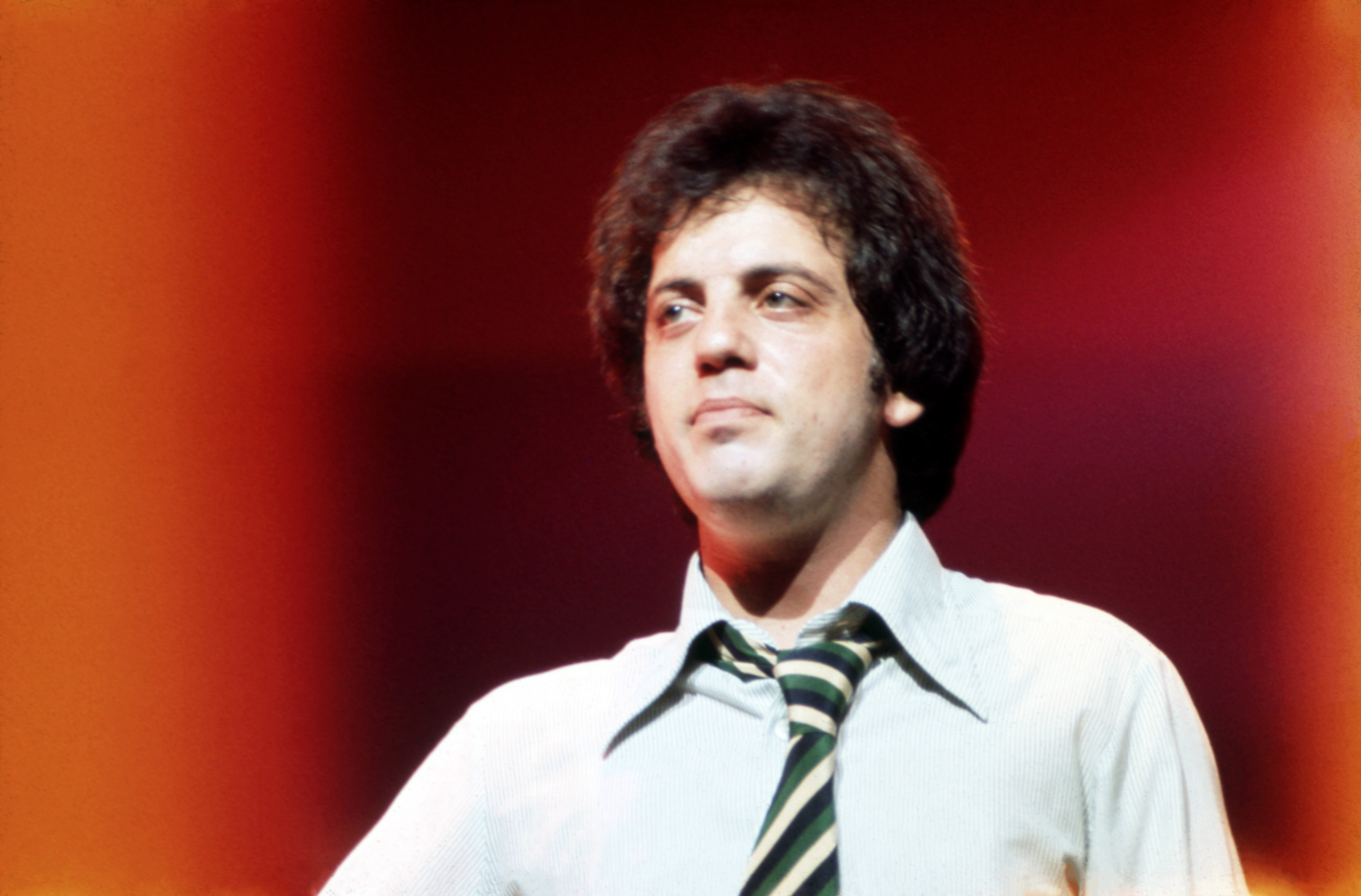 Billy Joel en el Madison Square Garden en junio de 1980, en Nueva York | Foto: Getty Images