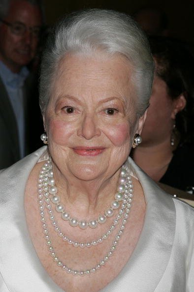 Olivia de Havilland, Academy of Motion Picture Arts and Sciences, 2006 | Quelle: Getty Images Olivia de Havilland, Academy of Motion Picture Arts and Sciences, 2006 | Quelle: Getty Images