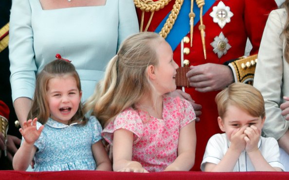 Le prince George et la princesse Charlotte Partagent un moment merveilleux. | Getty Images