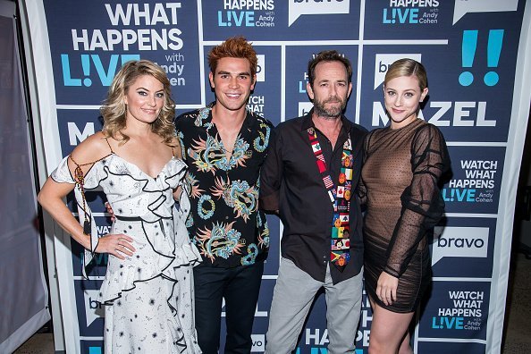 Madchen Amick, KJ Apa, Luke Perry and Lili Reinhart from Riverdale | Photo: Getty Images