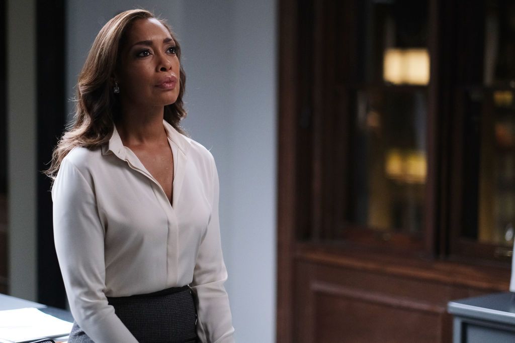 Gina Torres as Jessica Pearson on the set of "Suits" | Source: Getty Images