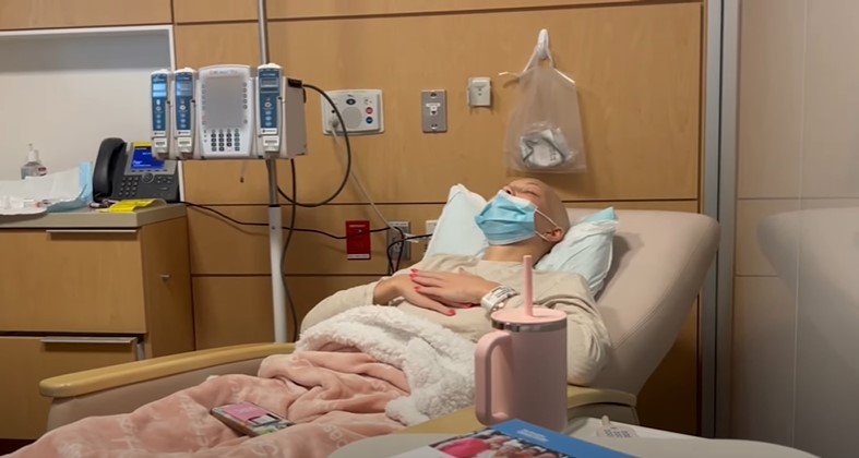 Isabella Strahan back in hospital with different symptoms amid her second round of chemotherapy | Source: YouTube/Isabella Strahan