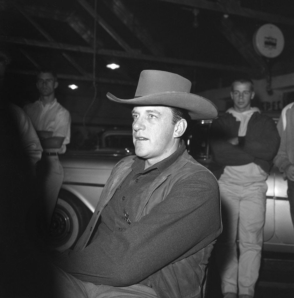 James Arness of TV's 'Gunsmoke' poses for a photo circa 1959 in Los Angeles, California. | Photo: Getty Images