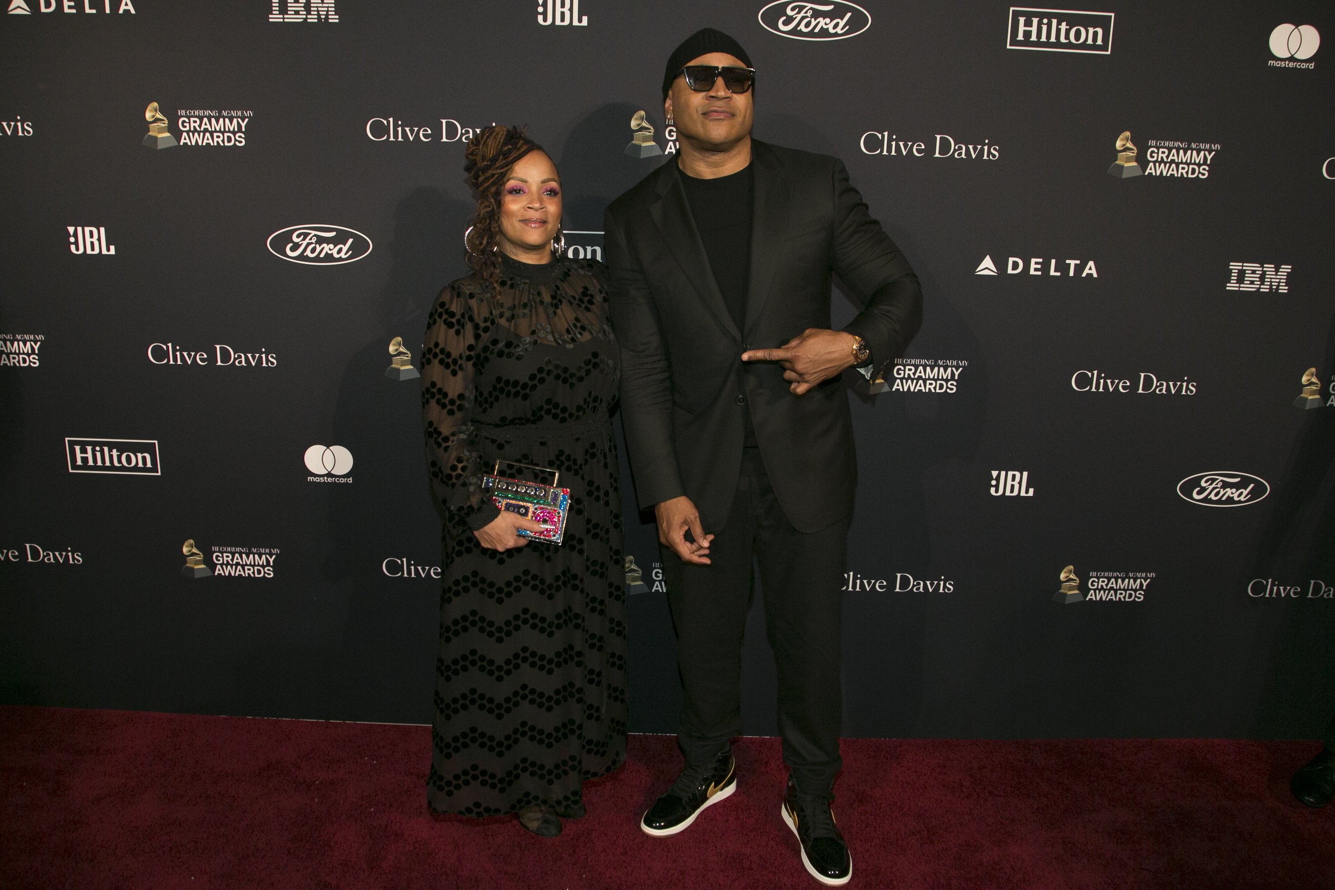 LL Cool J and Simone Smith attend the Pre-GRAMMY Gala at The Beverly Hilton Hotel on January 25, 2020 in Beverly | Source: Getty Images Hills, California.