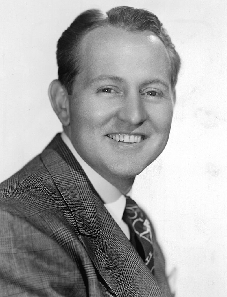  Art Linkletter poses for a portrait, circa 1950. | Photo: Getty Images