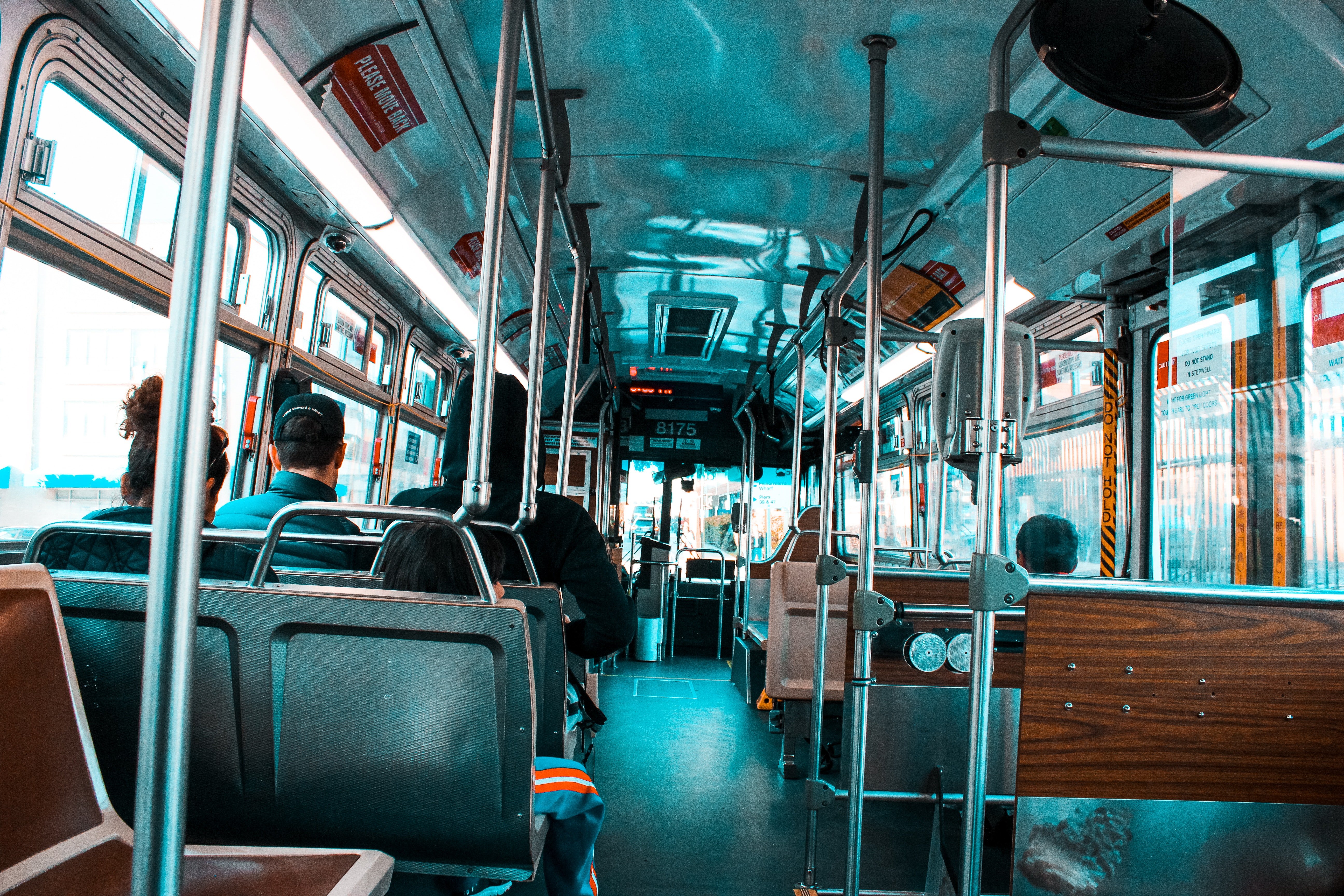 A bus. | Source: Pexels/JakobScholz