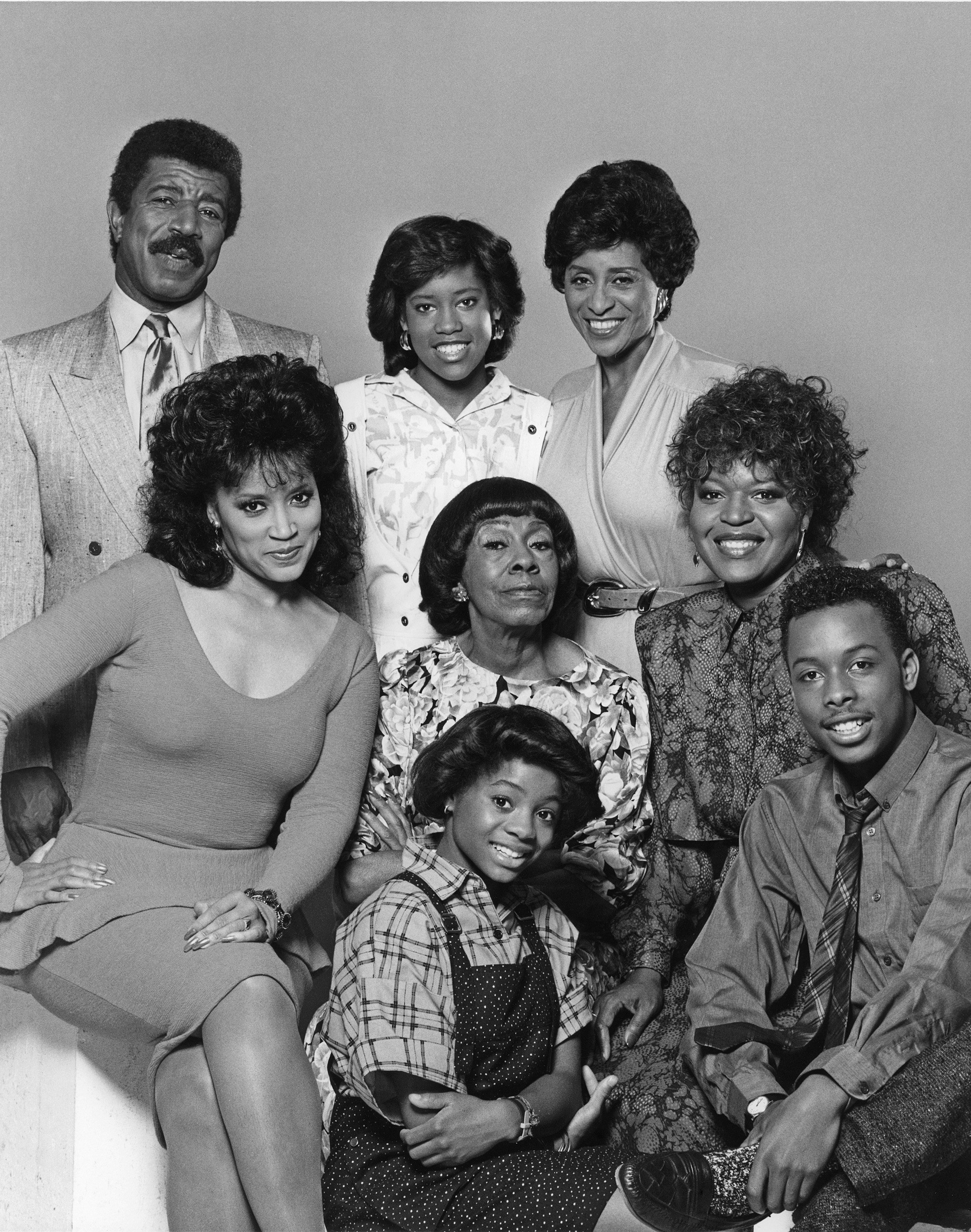 Hal Williams on a Promotional studio portrait of the cast of the television series '227,' circa 1985 | Photo: GettyImages