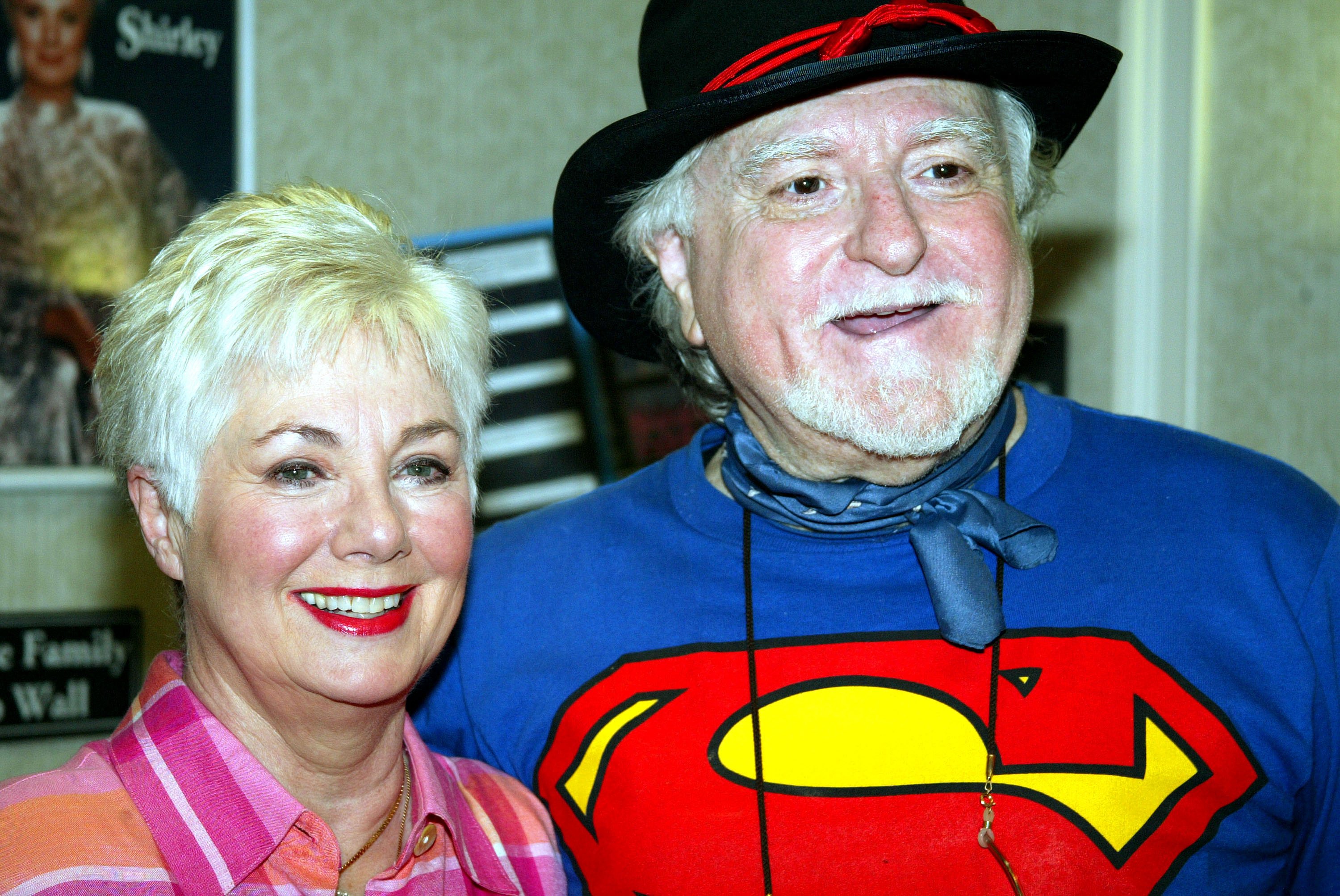 Shirley Jones and Marty Ingels during Hollywood Collectors & Celebrities Show on June 28, 2003, in North Hollywood, California. | Source: Eric Isaacs/FilmMagic/Getty Images