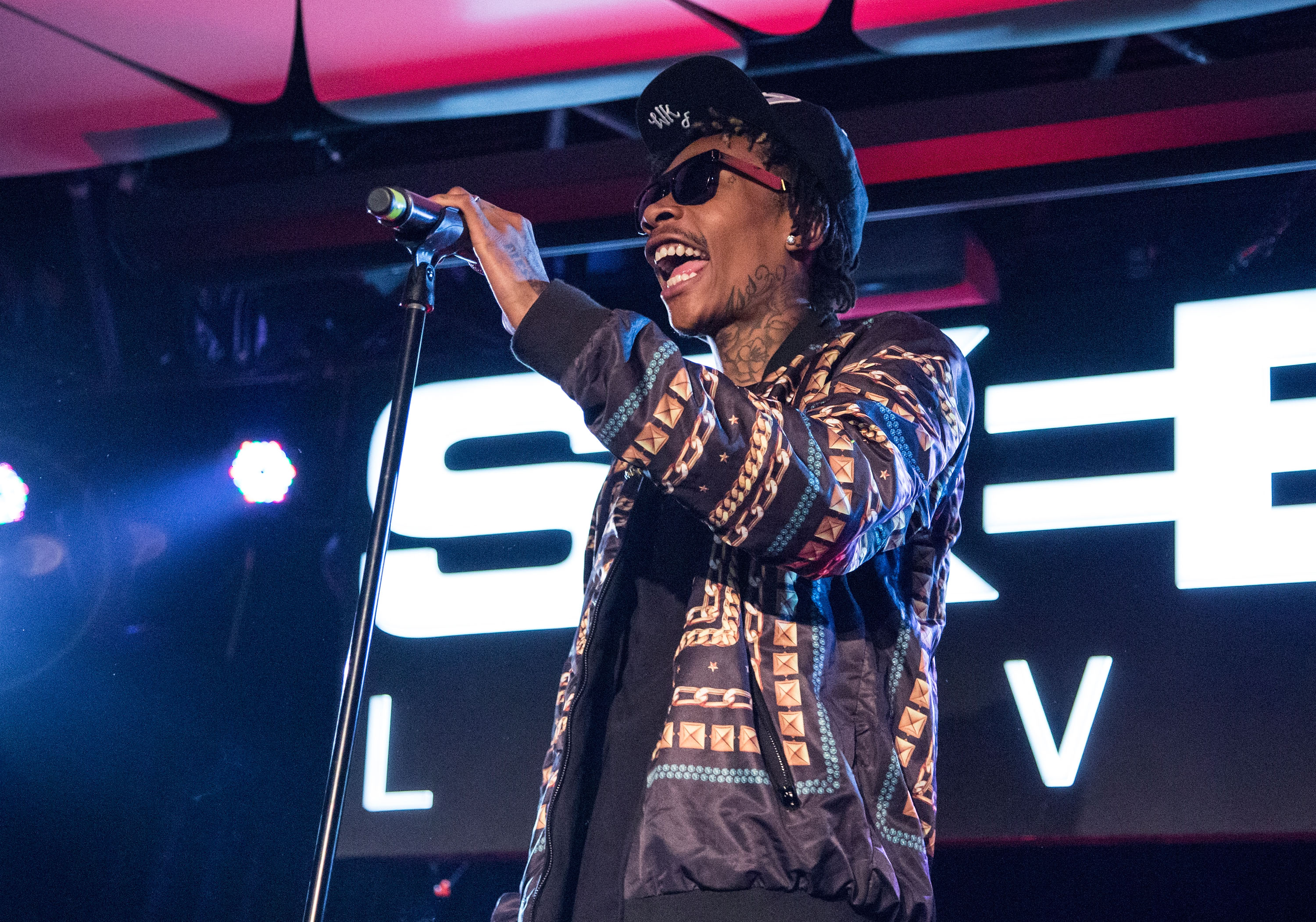 Wiz Khalifa performs during SKEE Live on November 19, 2013, in Los Angeles, California. | Source: Getty Images