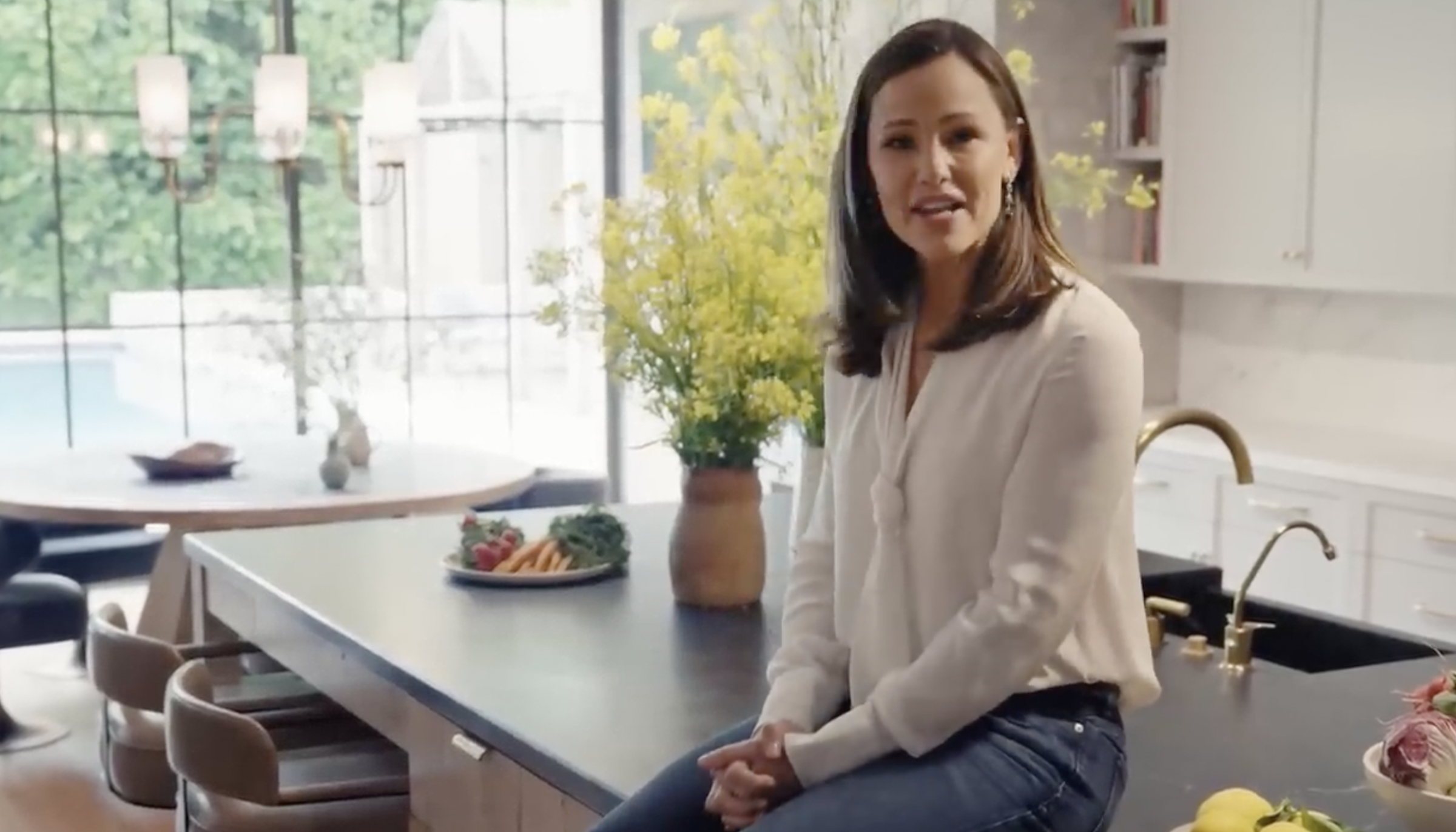 A look at Jennifer Garner's kitchen from a post dated September 3, 2024. | Source: YouTube/Architectural Digest