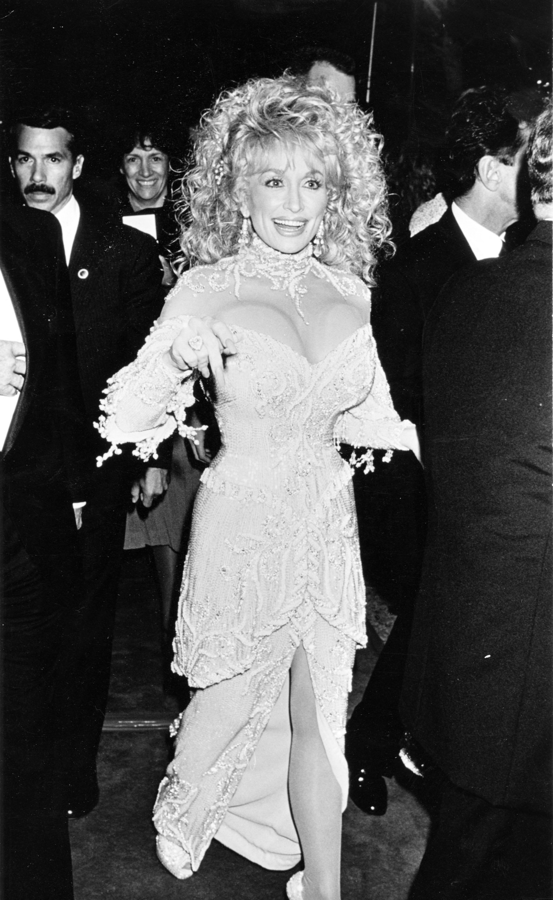 Dolly at the "Steel Magnolias" NYC Benefit Premiere on November 9, 1989. | Photo: Getty Images