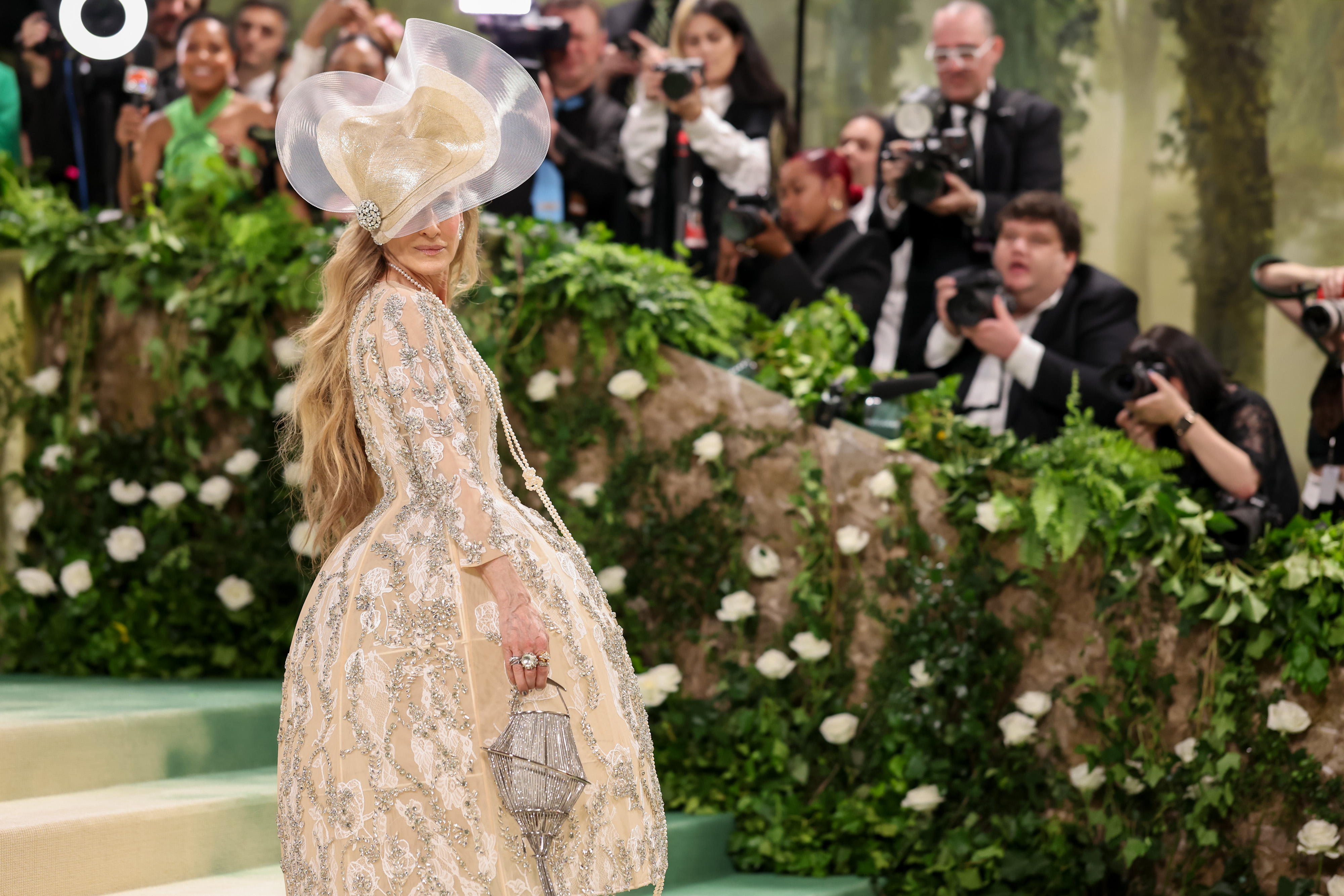 Sarah Jessica Parker attends the 2024 Met Gala with the theme, "Sleeping Beauties: Reawakening Fashion," on May 6, 2024, in New York. | Source: Getty Images