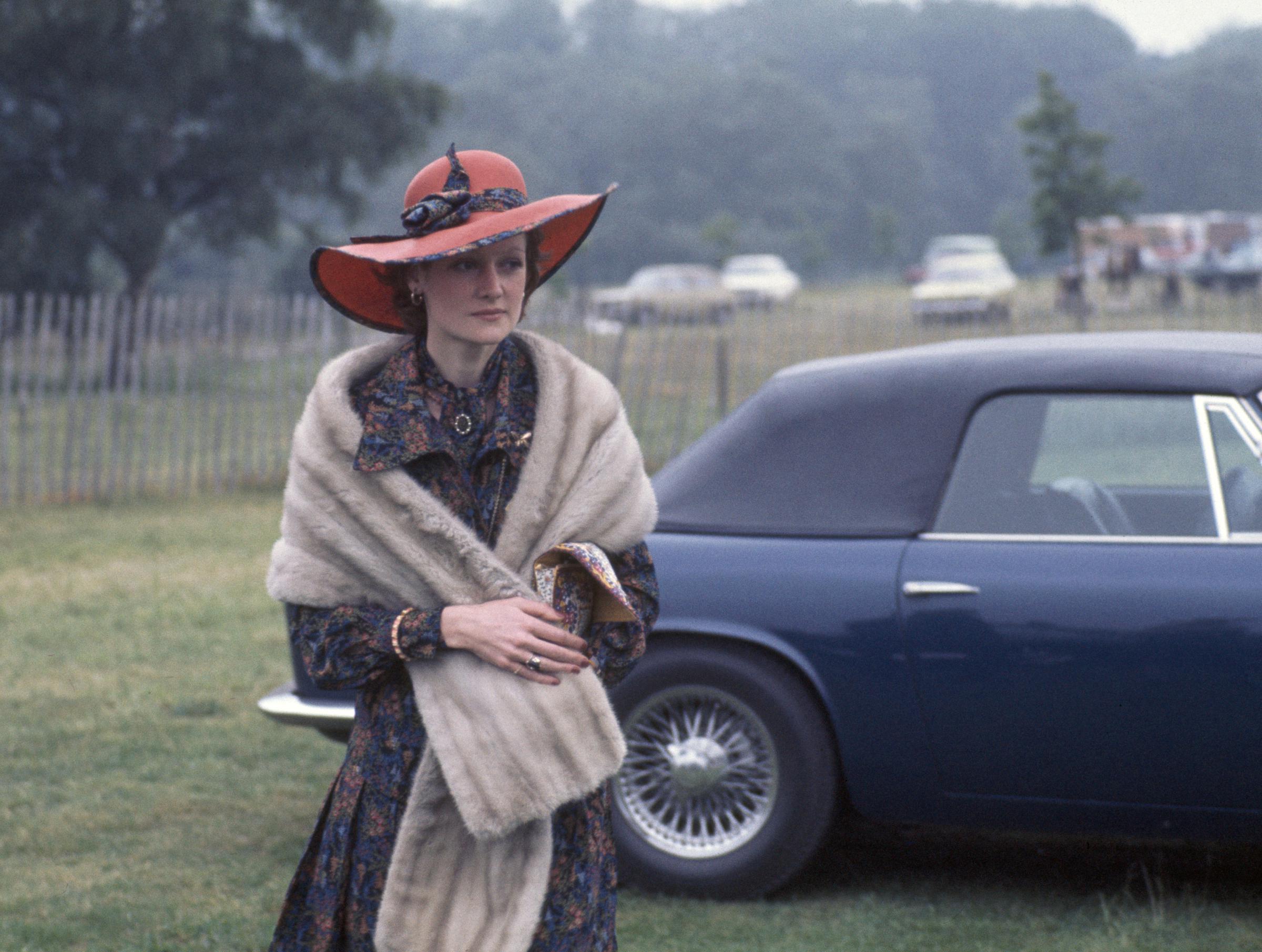 Lady Sarah McCorquodale attending a polo match in Windsor Great Park, circa 1977. | Source: Getty Images