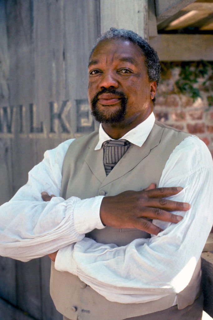 Paul Winfield as Big Sam in the six hour television mini-series, "Scarlett" | Photo: Getty Images