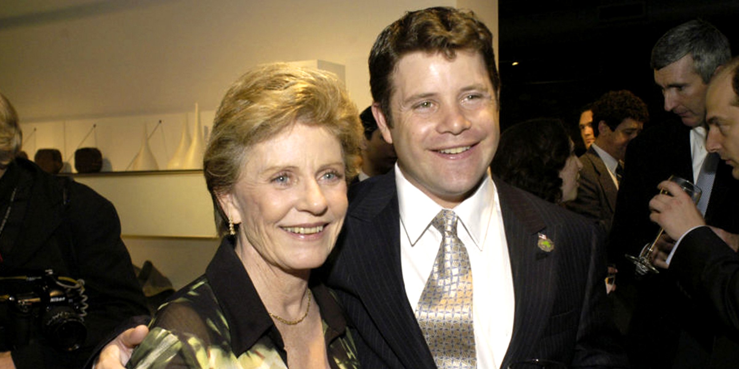 Patty Duke and Sean Astin. | Source: Getty Images