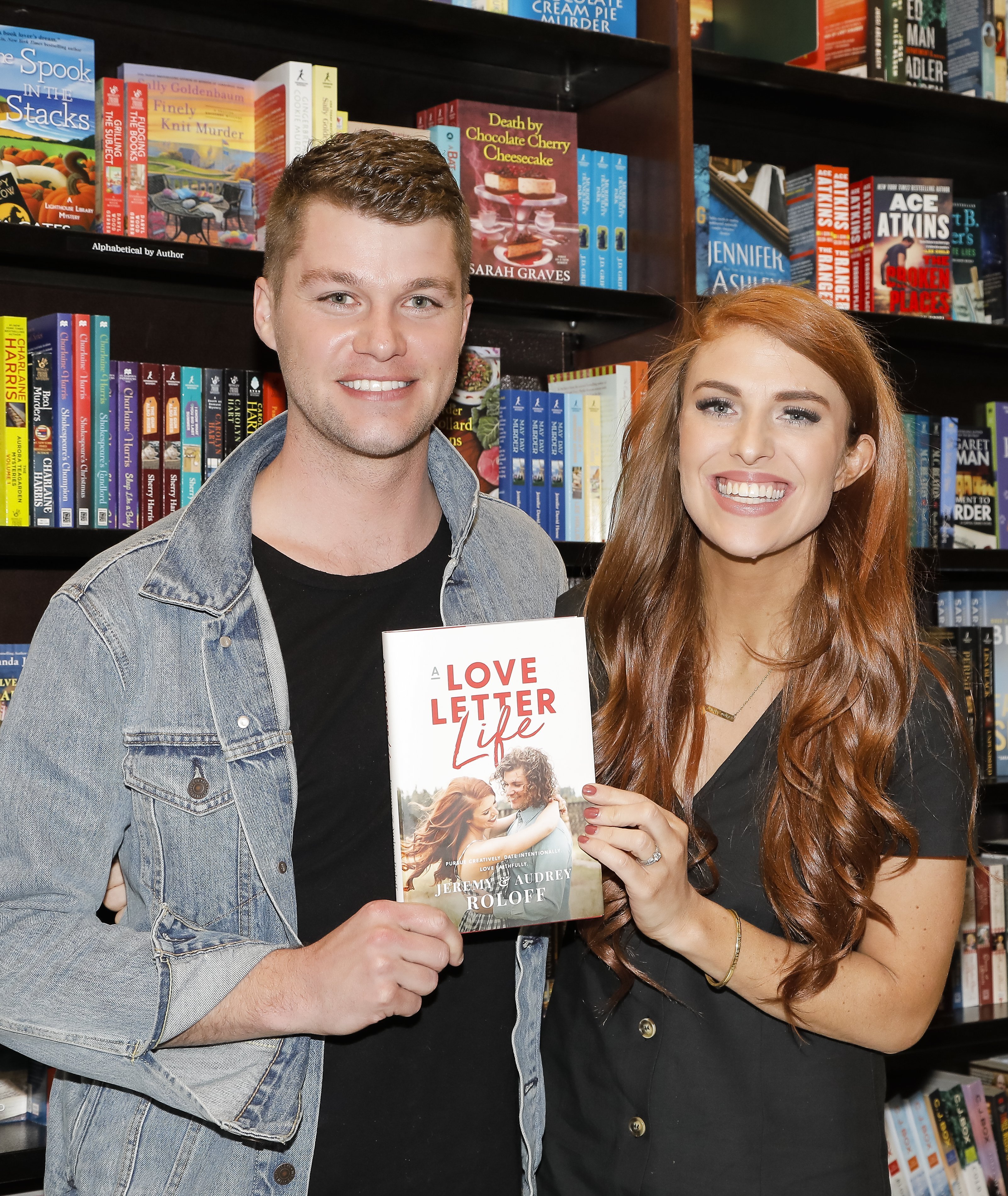 Jeremy Roloff and Audrey Roloff celebrate their new book 'A Love Letter Life' at Barnes & Noble at The Grove on April 10, 2019 | Photo: Getty Images