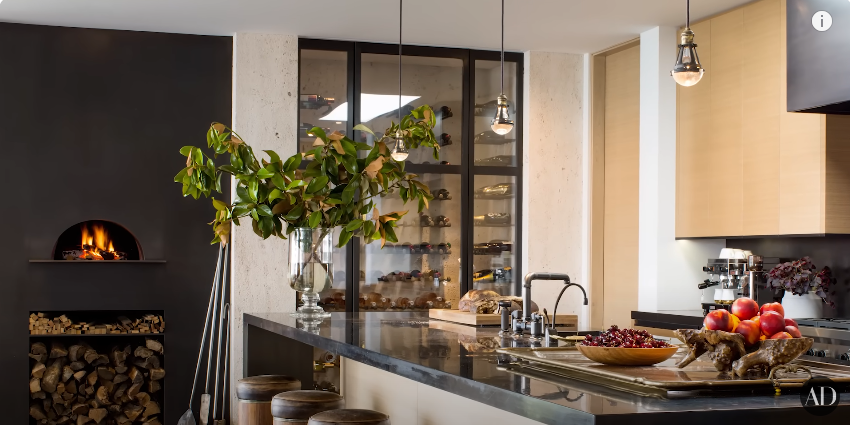 A screenshot of Jennifer Aniston's kitchen area taken from a video posted on February 15, 2018 | Source: YouTube/@Archdigest