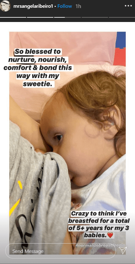 A photo of Angela Ribeiro breastfeeding her baby, Ava Sue. | Photo: Instagram/Angelaribeiro1
