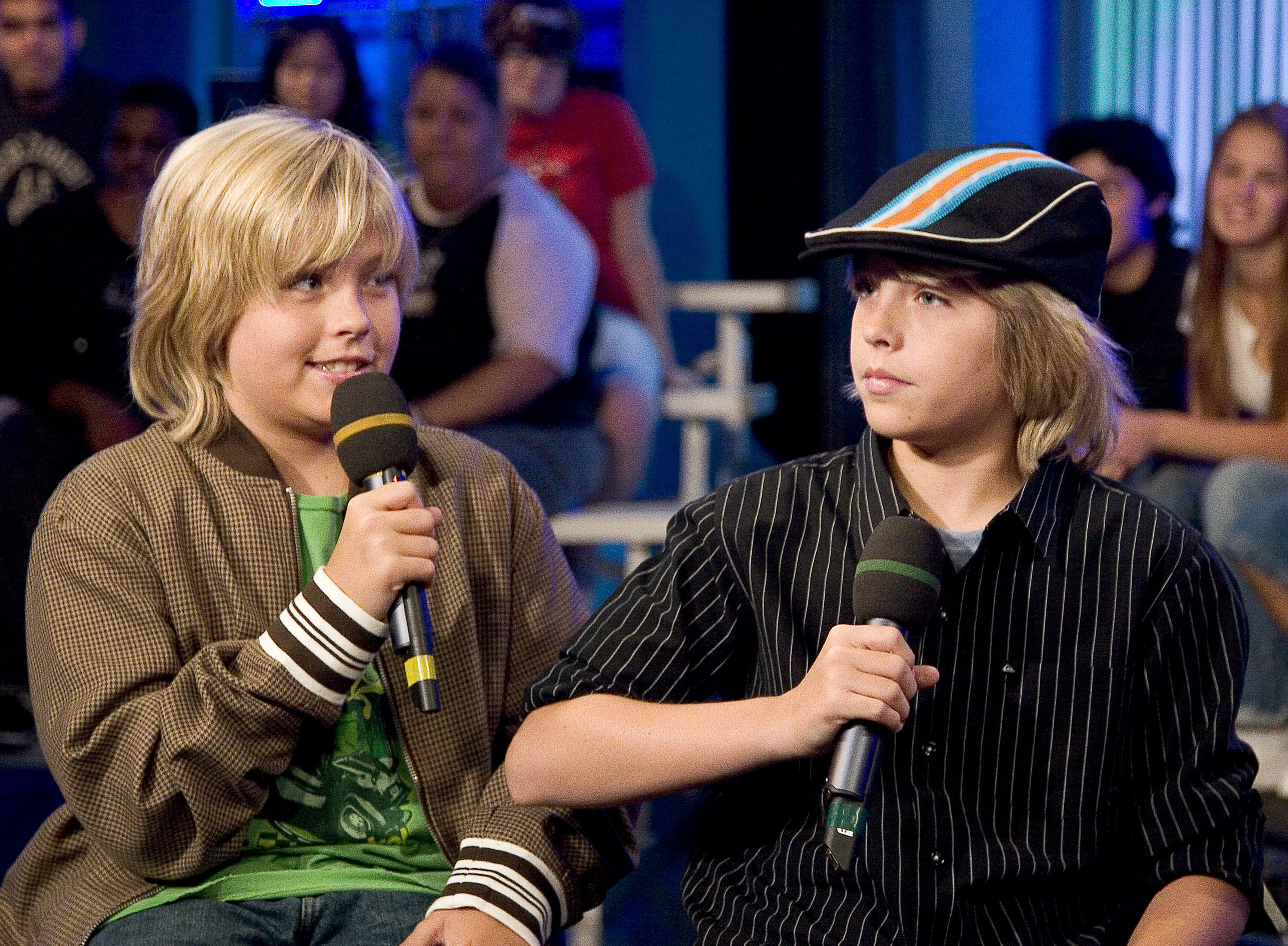 Dylan and Cole Sprouse, circa 2006. | Source: Getty Images