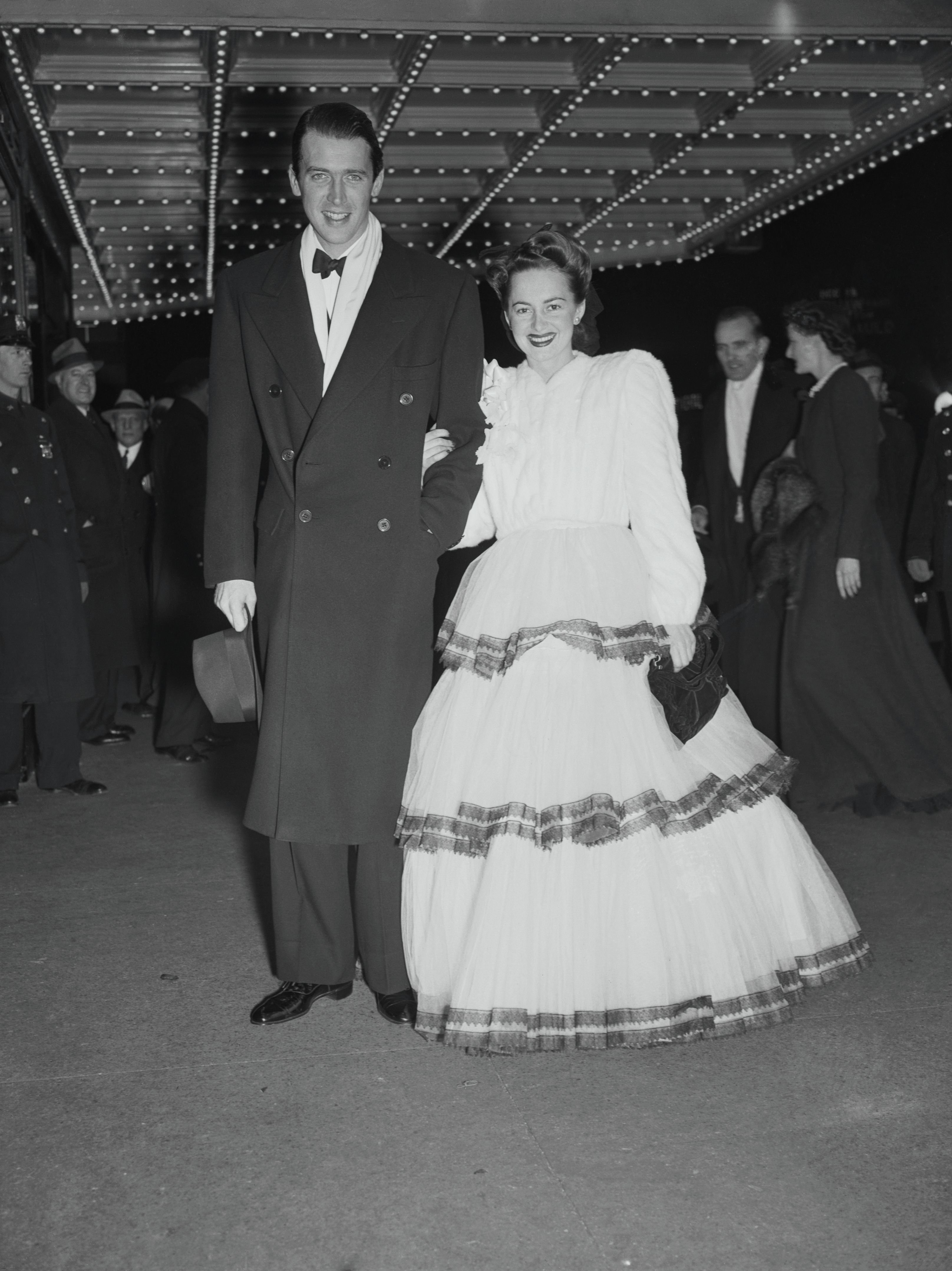 James Stewart and Olivia De Havilland at the New York opening of the "Gone With The Wind," on December 19, 1939. | Source: Bettmann/Getty Images
