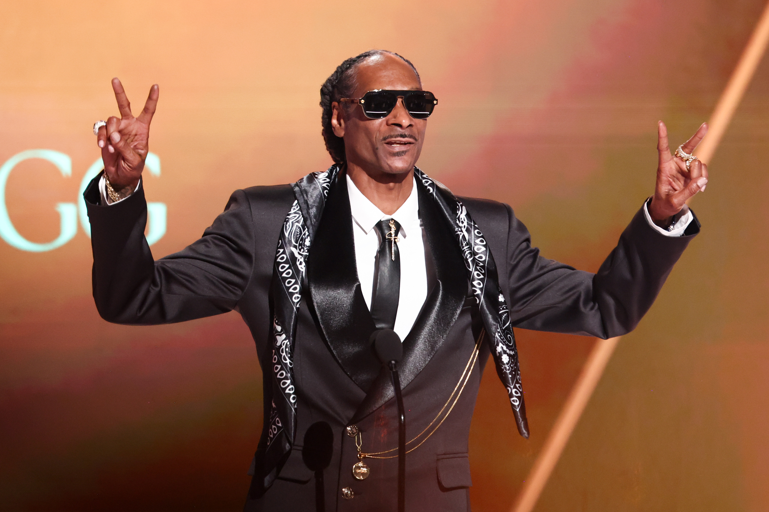 Snoop Dogg at the BET Awards on June 9, 2025 in Los Angeles, California. | Source: Getty Images