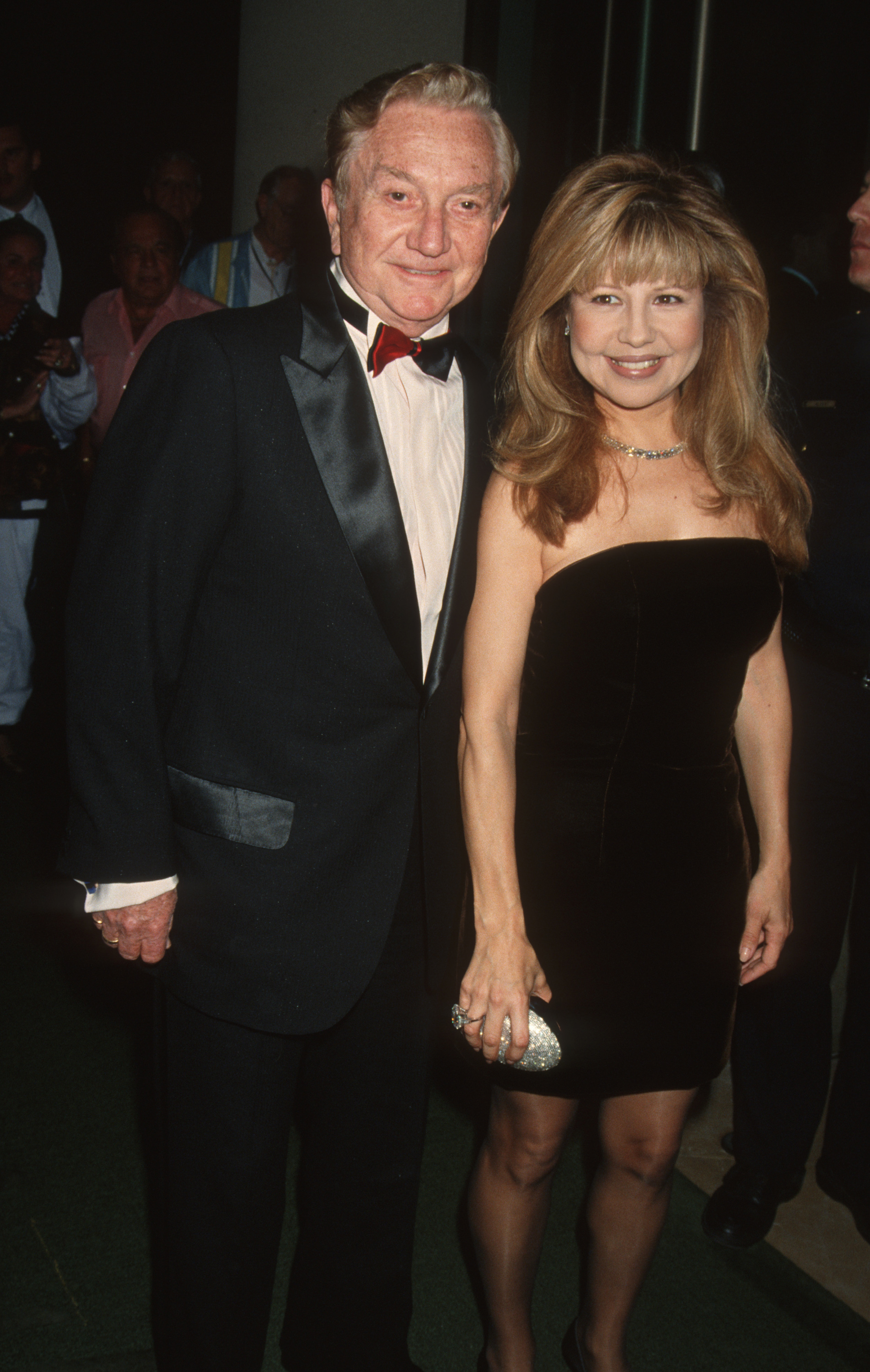 Meshulam Riklis and the famous actress at the Beverly Hilton Hotel in Beverly Hills, California, in 1993. | Source: Getty Images