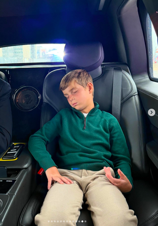 Theodore Kushner sleeping in a presidential car. | Source: Instagram/ivankatrump