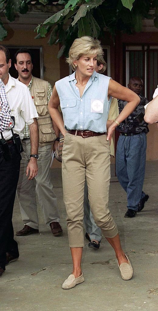 Princess Diana wore denim at Neves Bendinha Orthopaedic Workshop | Getty Images