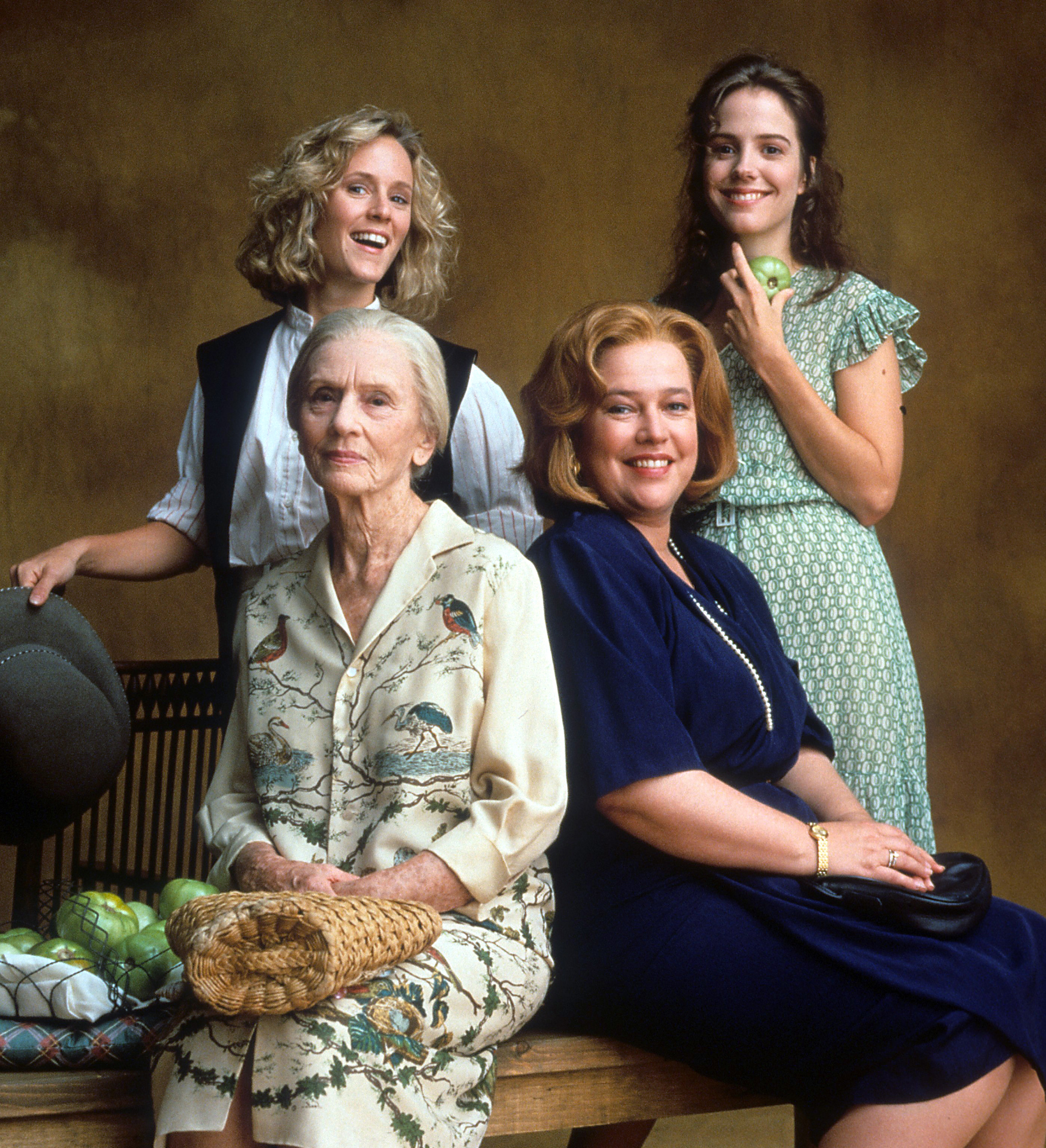 Mary Stuart Masterson, Jessica Tandy, Kathy Bates, and Mary-Louise Parker in a publicity portrait for the film 'Fried Green Tomatoes', 1991 | Source: Getty Images