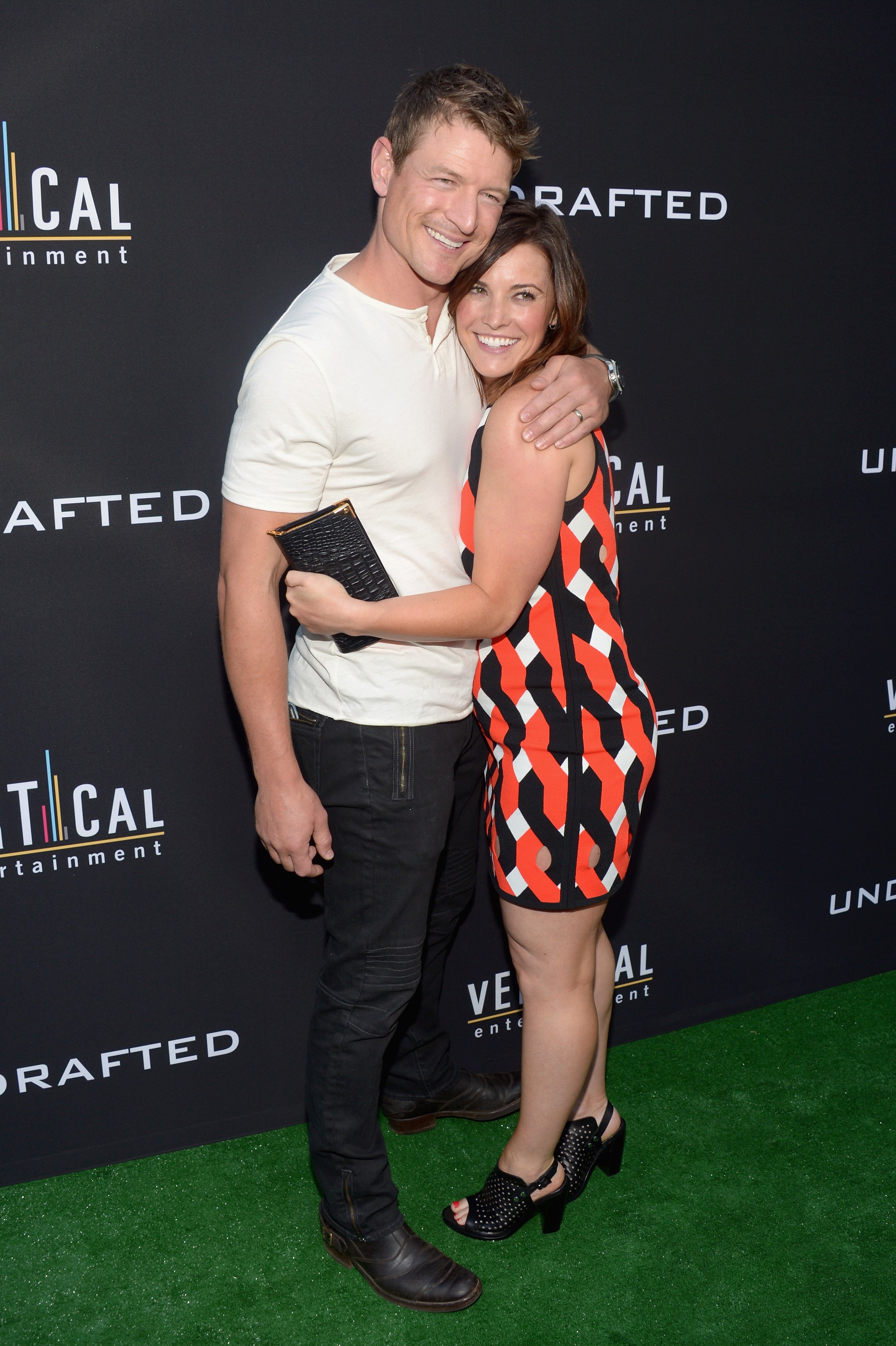Philip Winchester (L) and Megan Coughlin attend the premiere of Vertical Entertainment's "Undrafted" at ArcLight Hollywood on July 11, 2016, in Hollywood, California. | Source: Getty Images.